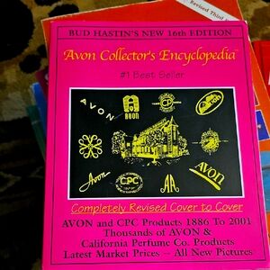 Avon Collector's Encyclopedia 16th Edition